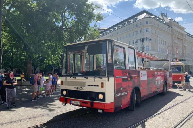 Cabrio bus, Bratislava