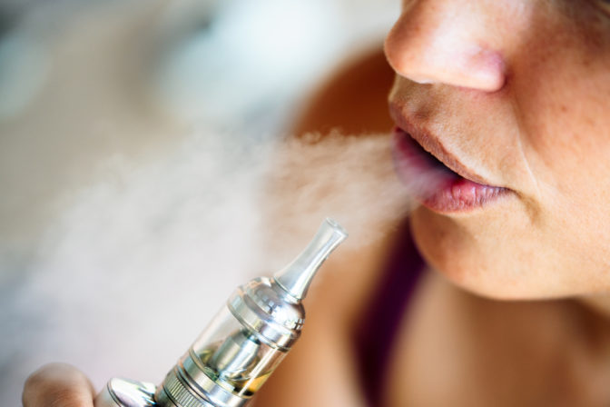 Vaping, elektronická cigareta