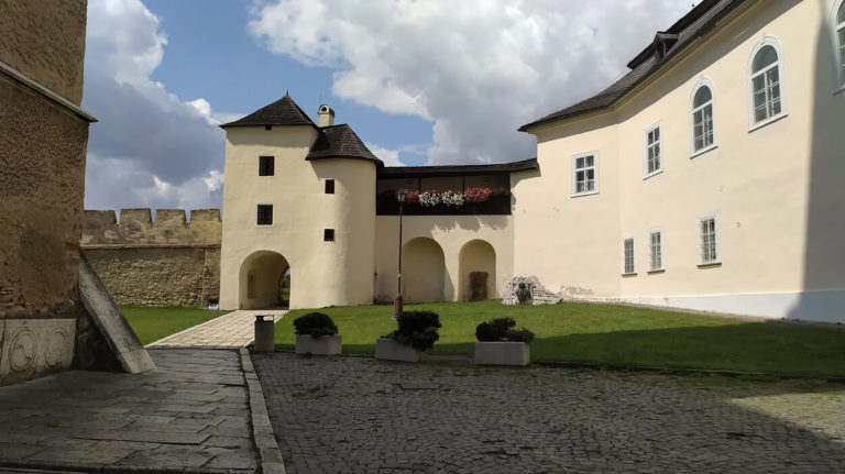 Objavte jedinečné čaro slovenských kalvárií, „hory lebiek“ po ktorej kráčal Ježiš