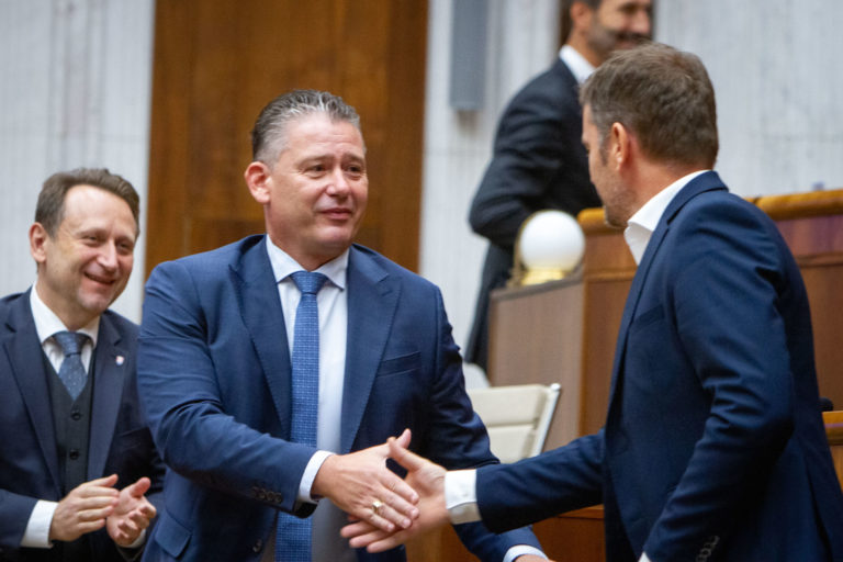 NR SR: Rokovanie 71. shôdze
