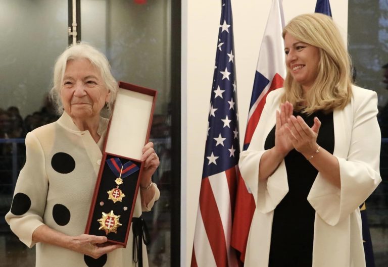 Bajcsyová, Čaputová