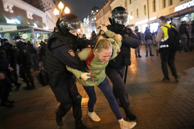 Demonštrácie proti čiastočnej mobilizácií v Rusku