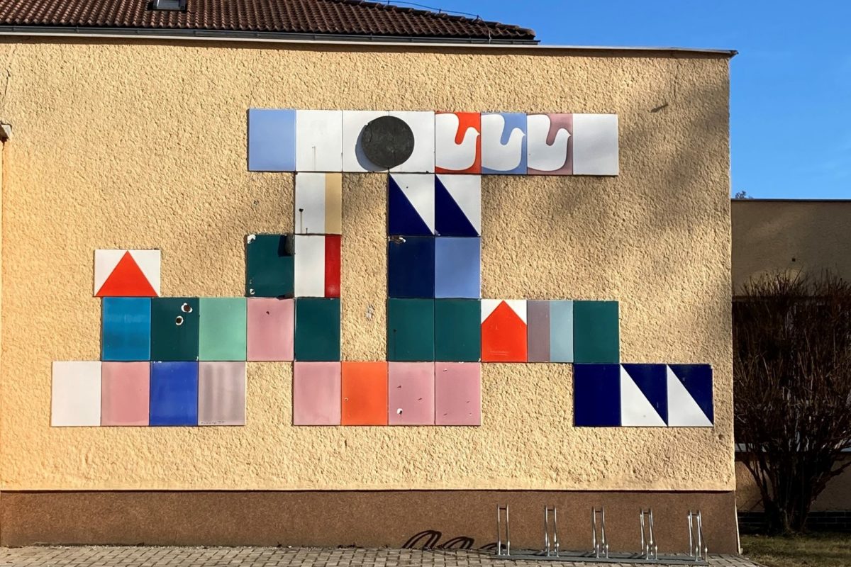 Umenie, socializmus, mozaika