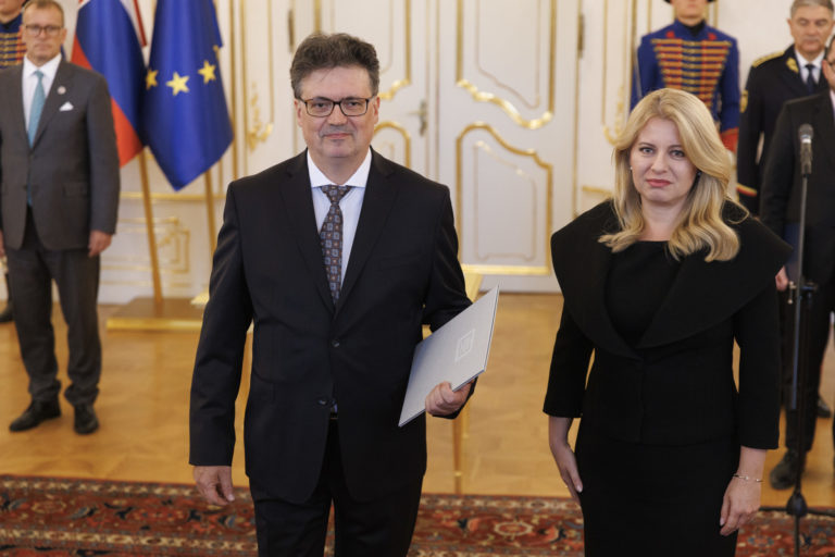 PREZIDENTKA: Vymenovala ministra školstva SR