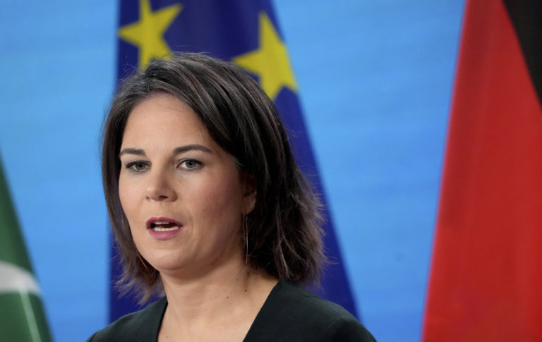 Germany Pakistan German Foreign Minister Annalena Baerbock addresses the media during a joint press conference after a meeting with her counterpart from Pakistan, Bilawal Bhutto Zardari, at the Foreign Ministry in Berlin, Germany