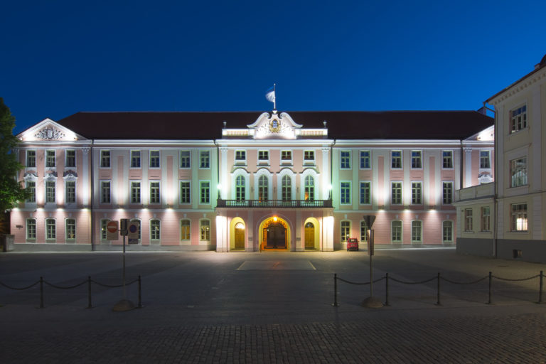 Parlament estonsko vojna ukrajina rusko terorizmus