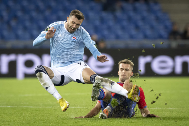 FC Bazilej, ŠK Slovan Bratislava, Aleksandar Čavrič