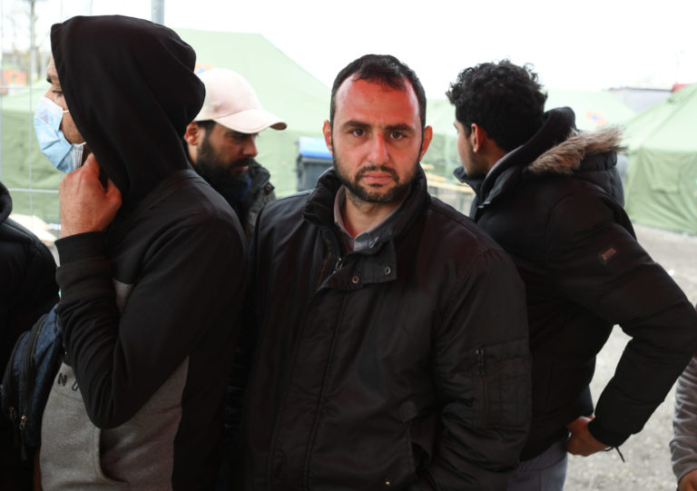 MIGRANTI: Nelegálni migranti v Kútoch