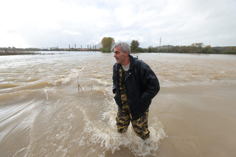 Povodne v častiach Albánska, Čiernej Hory, Srbska a Kosova.