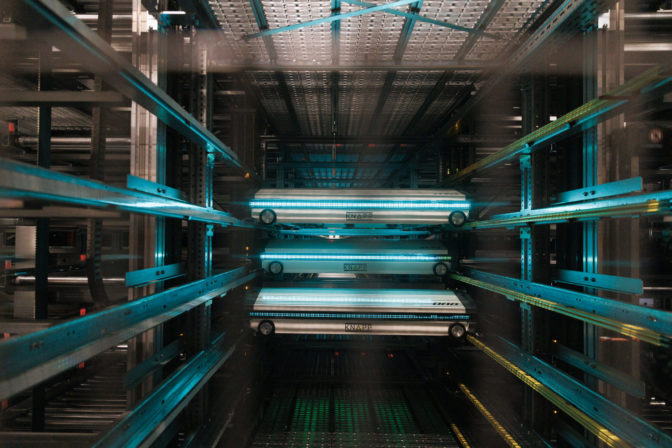 PRIEMYSEL: Logistické centrum vo Volkswagene