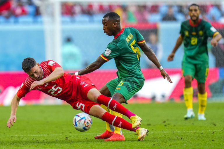 Fabian Rieder, Gael Ondoua, Švajčiarsko, Kamerun, MS vo futbale 2022