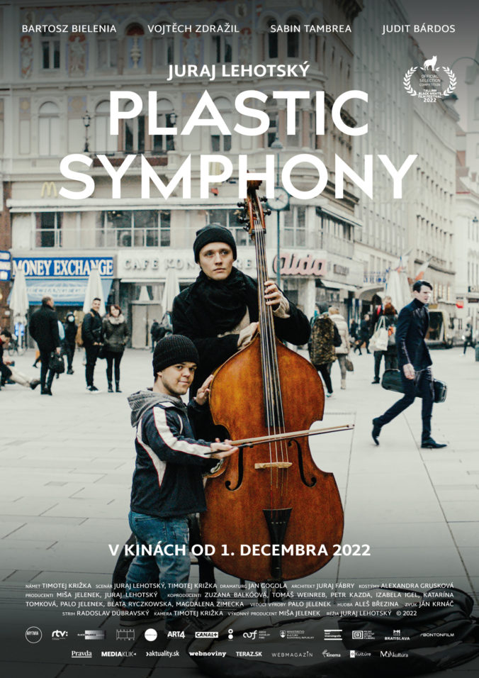 Plastic symphony_sk plagat s logami partnerov.jpg