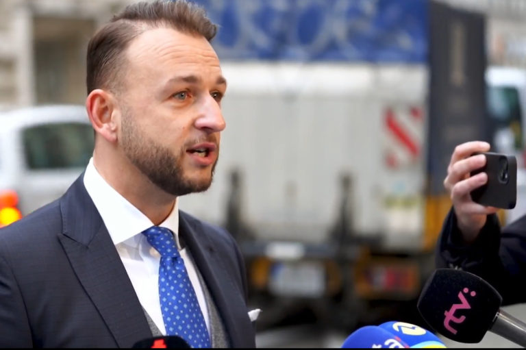 Matúš Šutaj Eštok