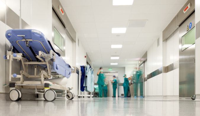 Asociácia nemocníc žiada zdravotníctvo dofinancovať stovkami miliónov eur