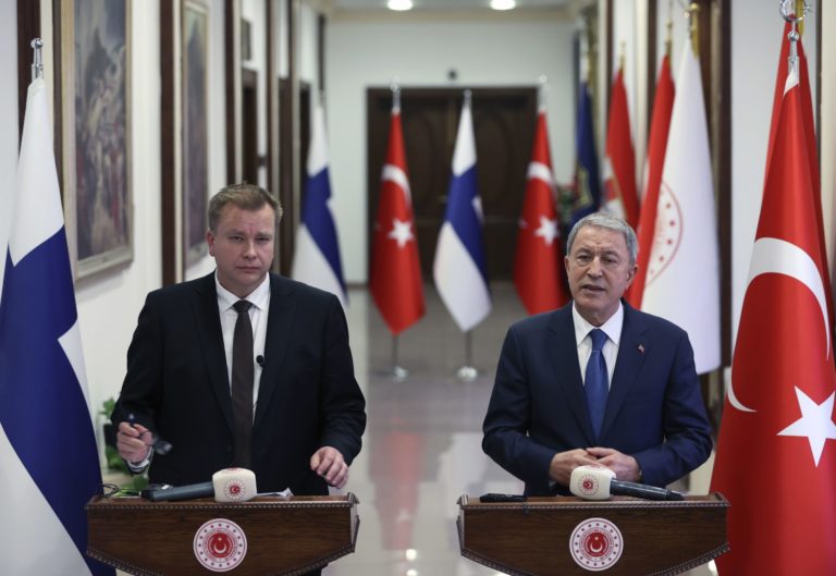 Hulusi Akar, Antti Kaikkonen