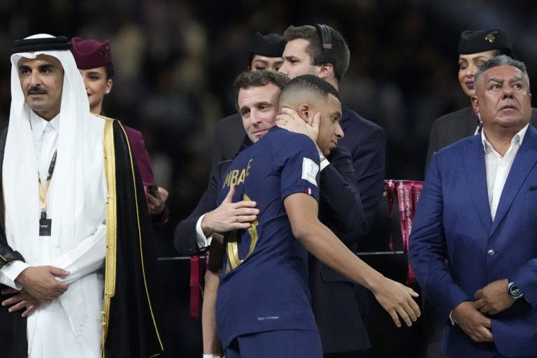 Emmanuel Macron, Kylian Mbappé