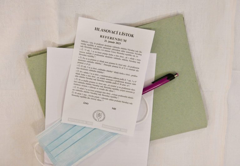 REFERENDUM 2023: Otvorenie volebných miestností