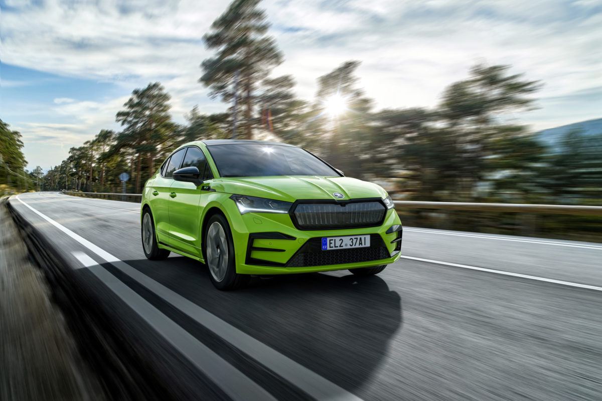 24_skoda_enyaq_coupe_rs_iv.jpg