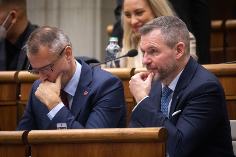 Richard Raši, Peter Pellegrini