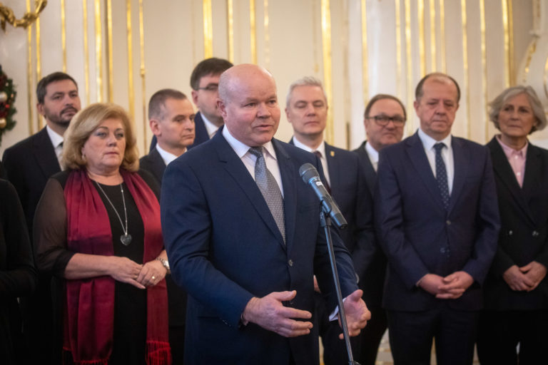 Prezidentka SR Zuzana Čaputová prijala predstaviteľov Združenia miest a obcí Slovenska (ZMOS), Únie miest Slovenska (ÚMS) a združenia samosprávnych krajov SK8