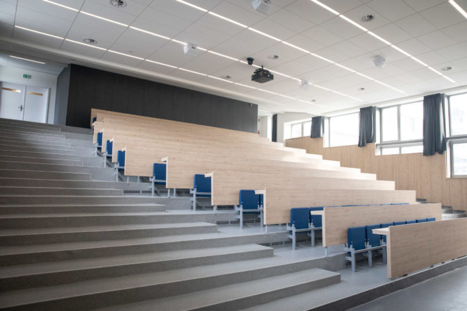 STU: Obnovené priestory STU FEI v Bratislave