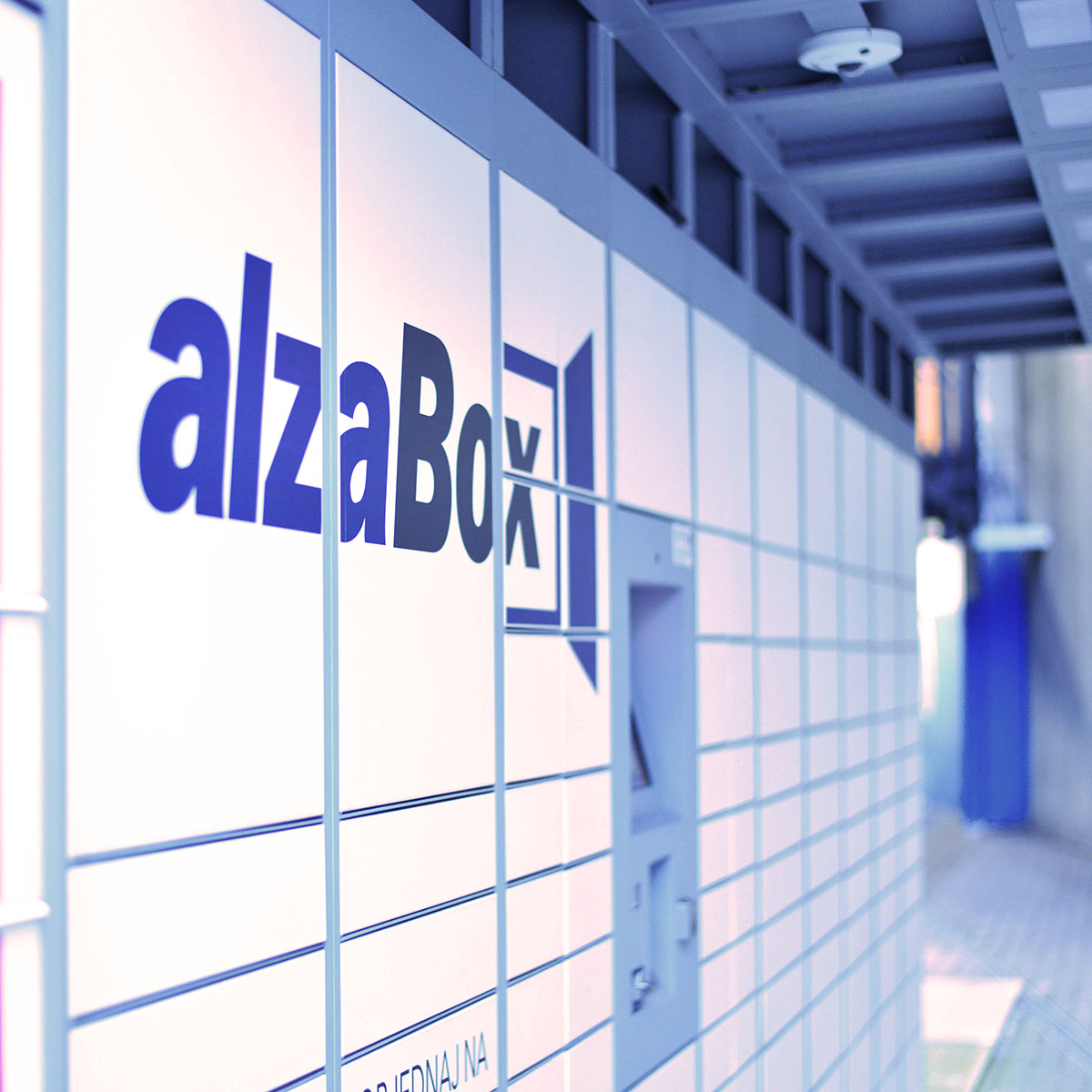 Alzabox_aupark.jpg