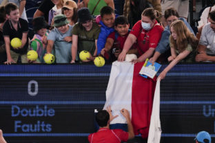 Australian Open, Daniil Medvedev, ruská vlajka