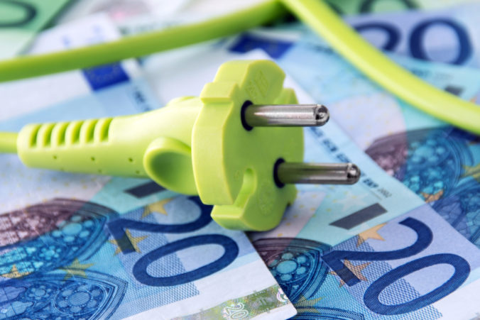 Electricity Savings and Euro banknotes