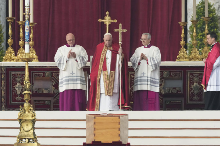 Pápež Benedikt XVI., pohreb, úmrtie