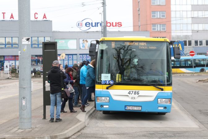 DOPRAVA: Ostrý štrajk odborárov DPMK