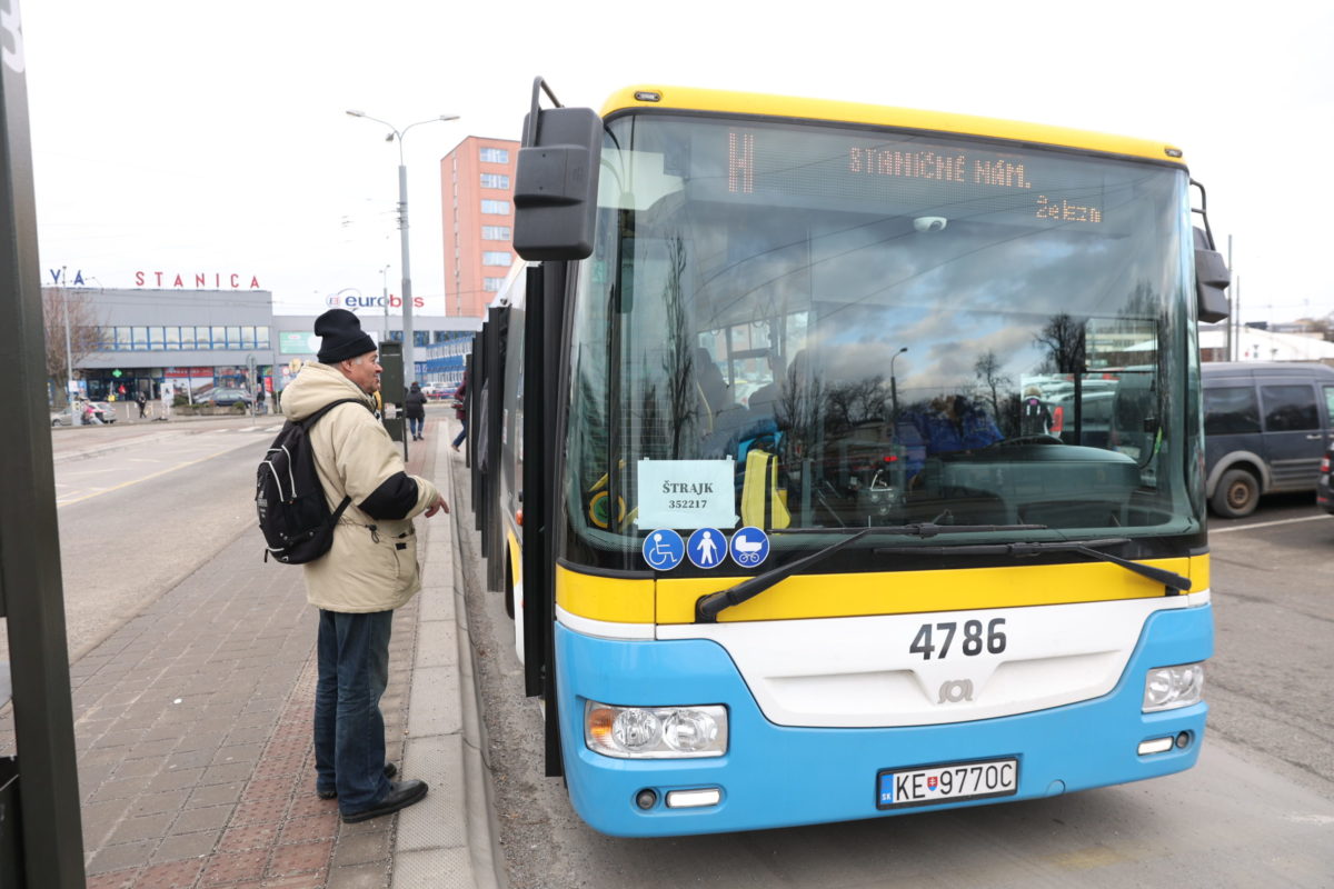 DOPRAVA: Ostrý štrajk odborárov DPMK