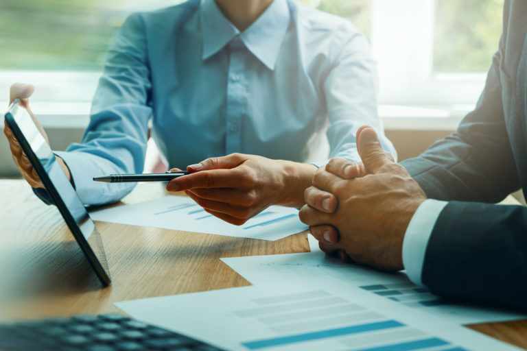 Finančný poradca, sprostredkovateľ, agent