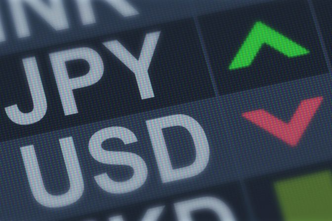 Japonský jen, americký dolár