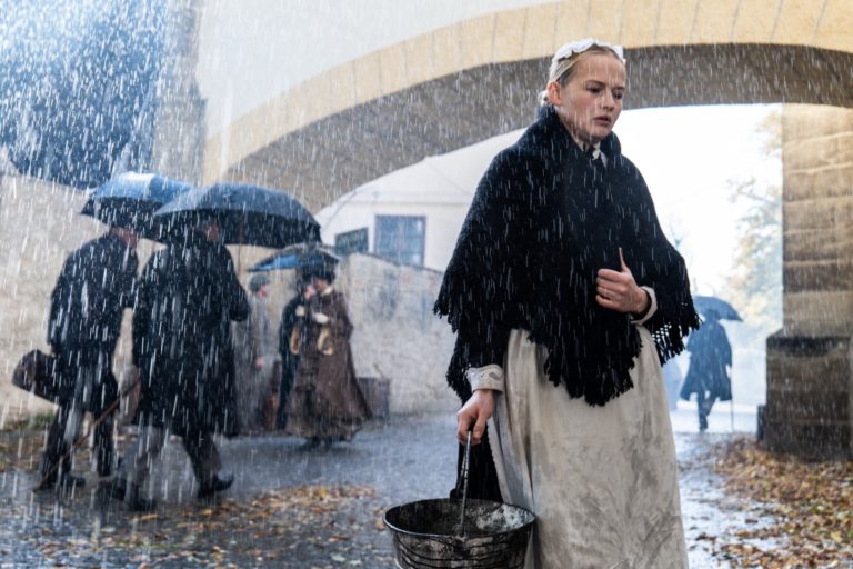 Sluzka_herecka_dana_droppova_foto_igor_stancik.jpg