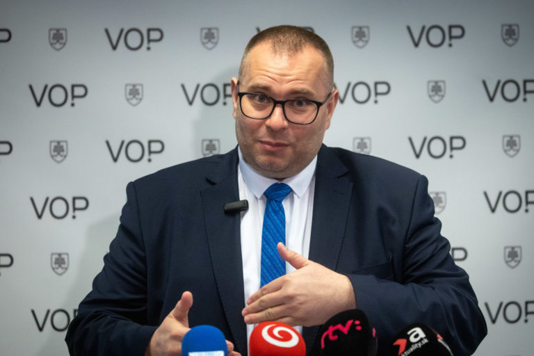 VOP: 100 dní vo funkcii