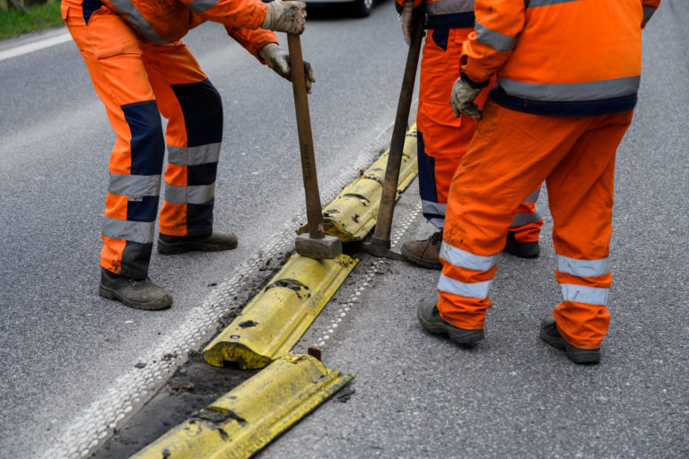 DOPRAVA: Rekonštrukcia cesty Strečno – Dubná skala