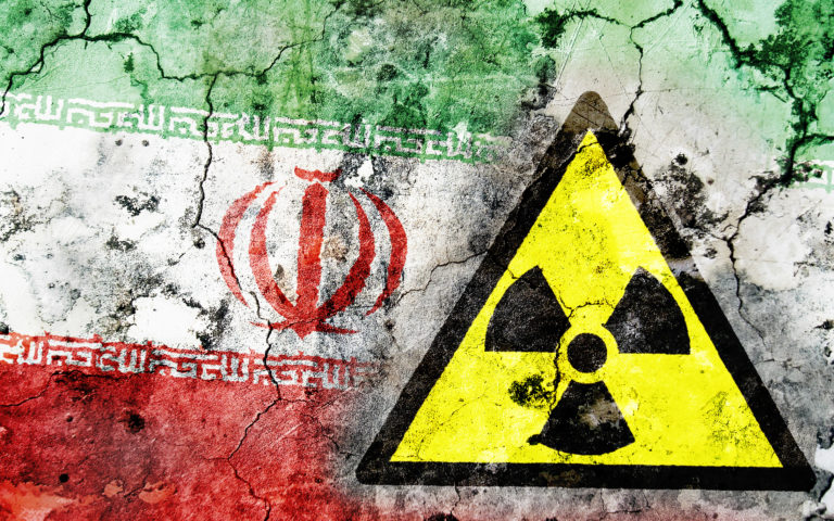 Irán, urán,