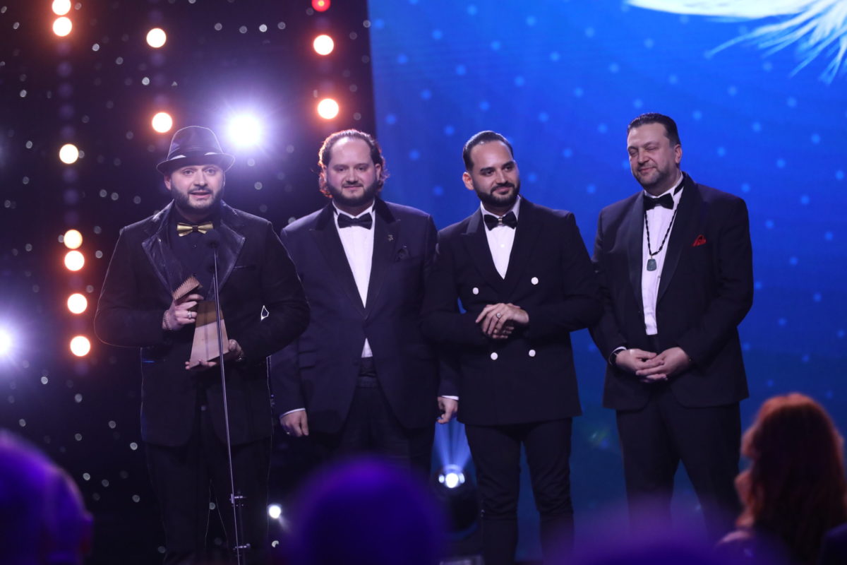Janoska ensemble su hrdize maju ocenenie zo slovenska.jpg