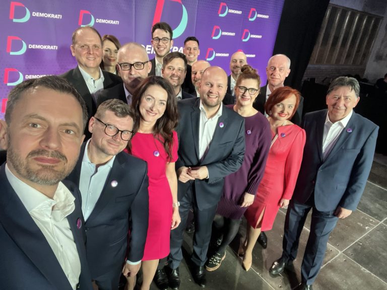 strana Demokrati