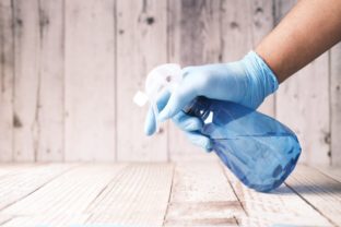 Vírusy v domácnosti: Ako vyčistiť domov po chorobe