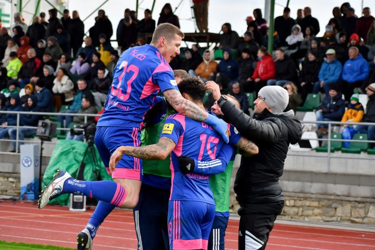 ŠK Slovan Bratislava, Belasí