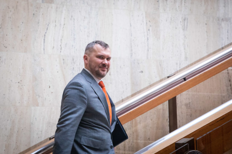 Viliam Karas
