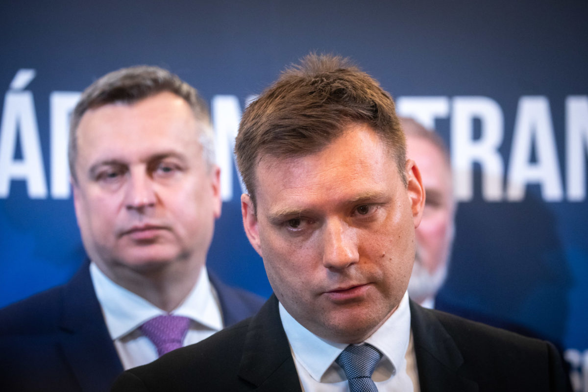 SNS: Spojenie strán SNS a Život - NS