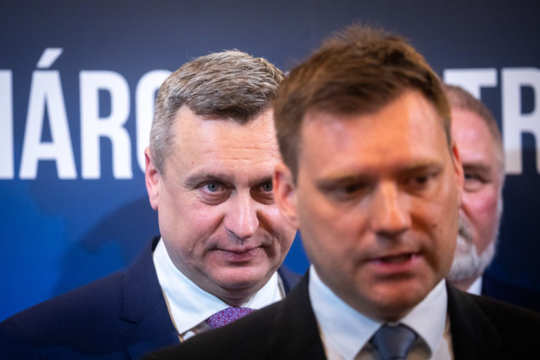 SNS: Spojenie strán SNS a Život - NS