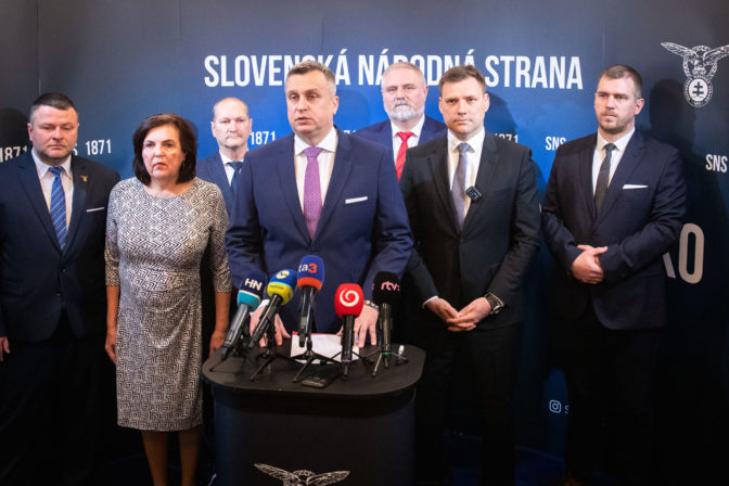 VOĽBY: Spojenie strán SNS a Život - NS