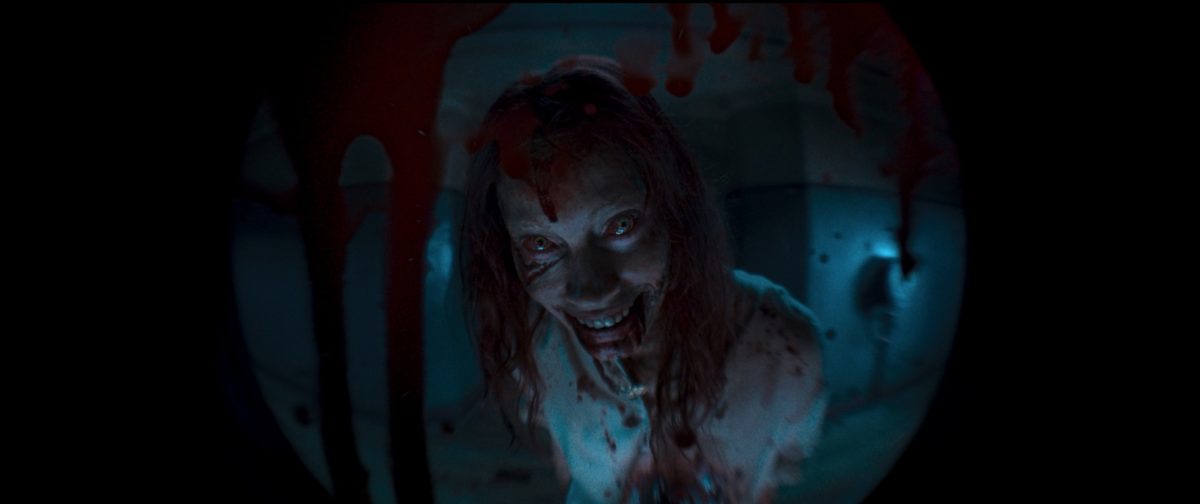 Evil_dead_vzostup_zla_03.jpg
