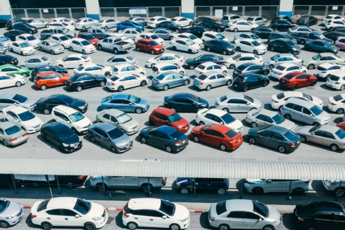 Autá, parkovisko, predaj, automobily