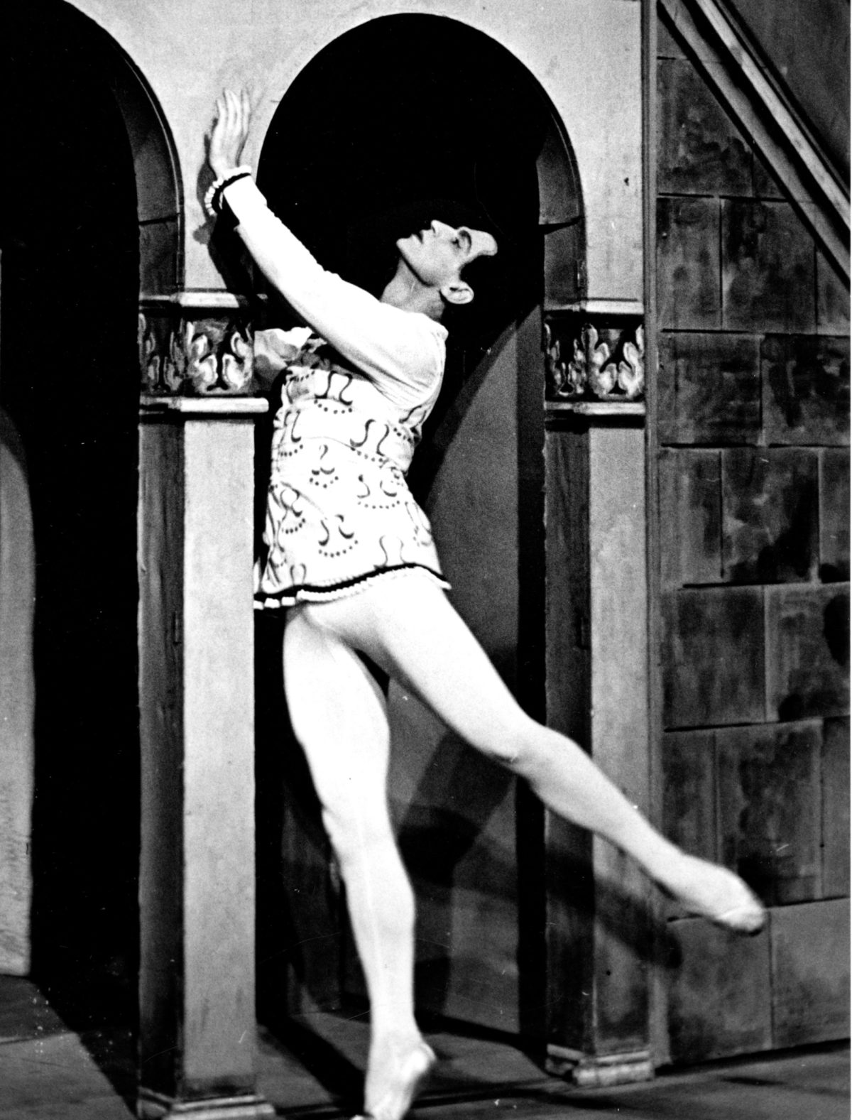 Romeo a julia 1954 jozef zajko romeo foto gejza podhorsky.jpg