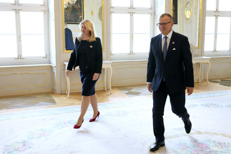 PREZIDENT: Prijatie lídrov parlamentných strán