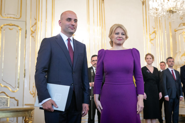 PREZIDENT: Vymenovanie novej vlády odborníkov